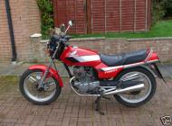 CB125